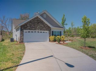 5453 Holbein Gate Rd, Walkertown, NC 27051