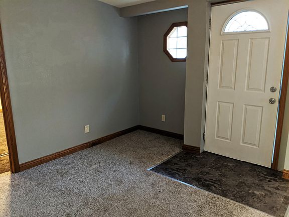 2nd image of 401 Evans St