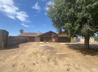 10648 Mountain View Rd, Bakersfield, CA 93307