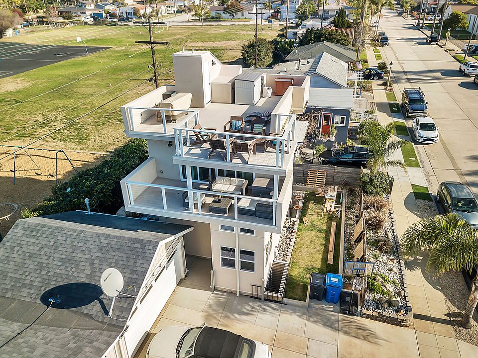 522 Leonard Ave