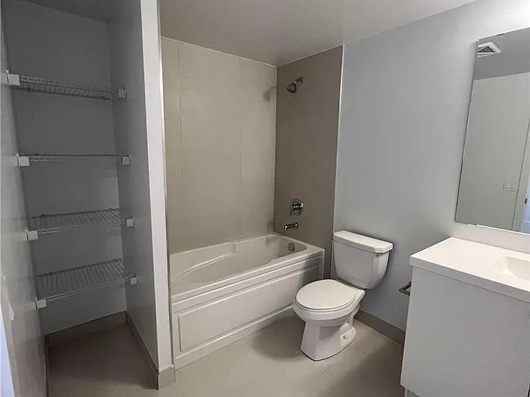 2550 Simcoe St N #1517 — Photo 2