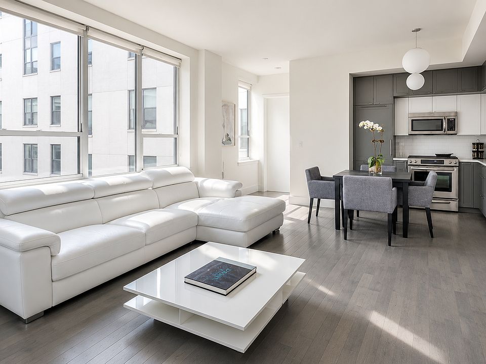 1st image of 416 W 52nd St #304