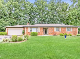 896 S Tall Oaks Dr E, Morgantown, IN 46160