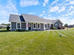 1176 E Dresdin Dr, Warsaw, IN