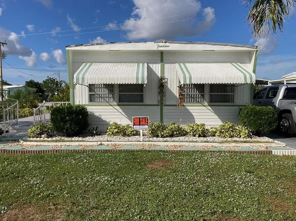11 Delft Ave, North Fort Myers, FL 33903
