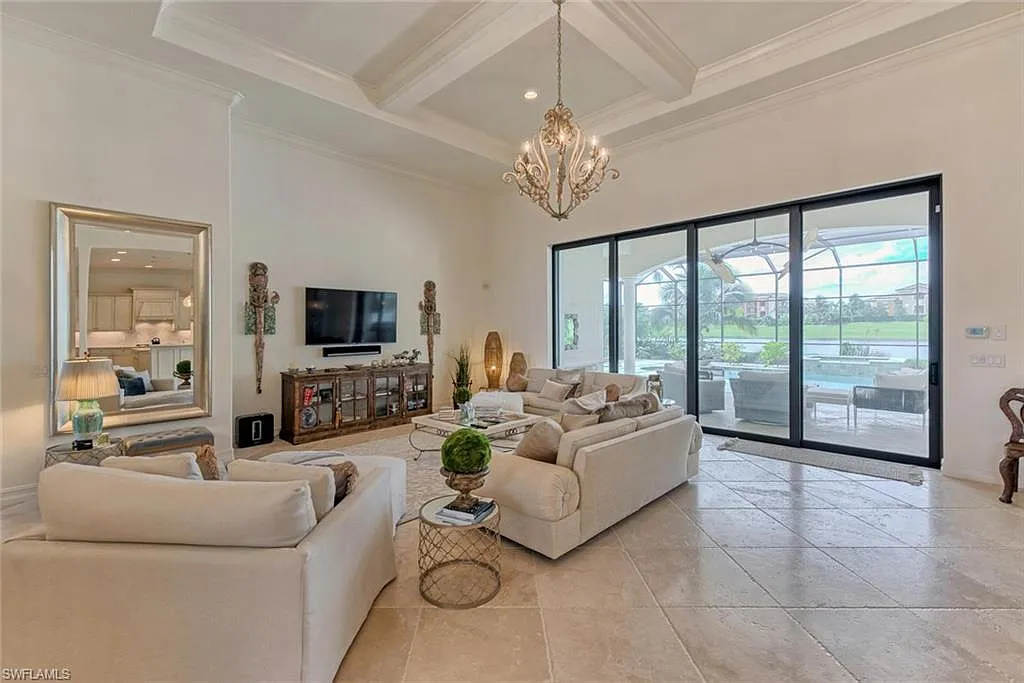 4 bed, 4.5 bath, 3250 sqft, $6,000 — Photo 1