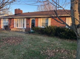 204 High St, Peebles, OH 45660