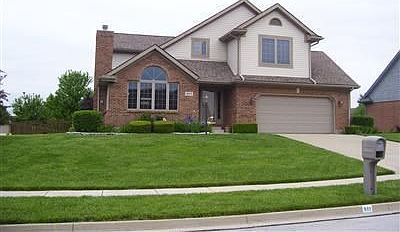 1st image of 907 Golden Beech Dr