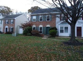 17 Albury Way, North Brunswick, NJ