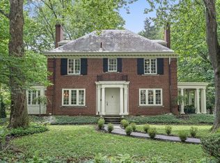 4891 N High St, Columbus, OH 43214