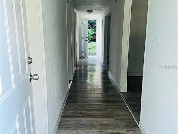 4th image of 10221 Beam St