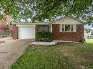 1616 Edgewood Ave, Coraopolis, PA 15108