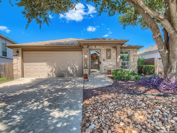 9811 Sandlet Trail, San Antonio, TX 78254