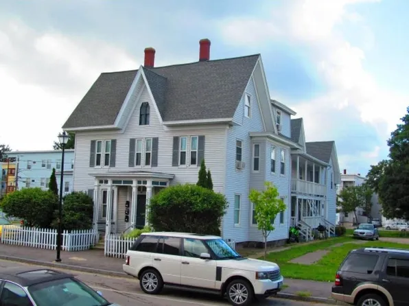 345 Lake Ave APT 06, Manchester, NH 03103