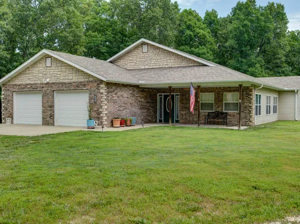115 Mcvey Drive, Chadwick, MO 65629