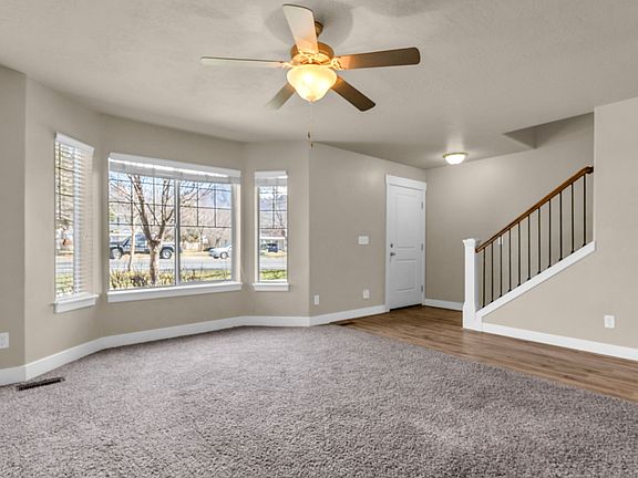 5th image of 927 N Independence Ave