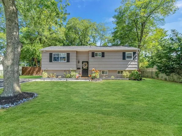 2703 Heather Avenue, Medford, NY 11763