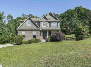 210 Quercus Run, Fountain Inn, SC 29644