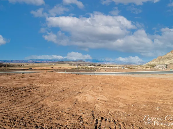 893 Rock View Dr, Hurricane, UT 84737