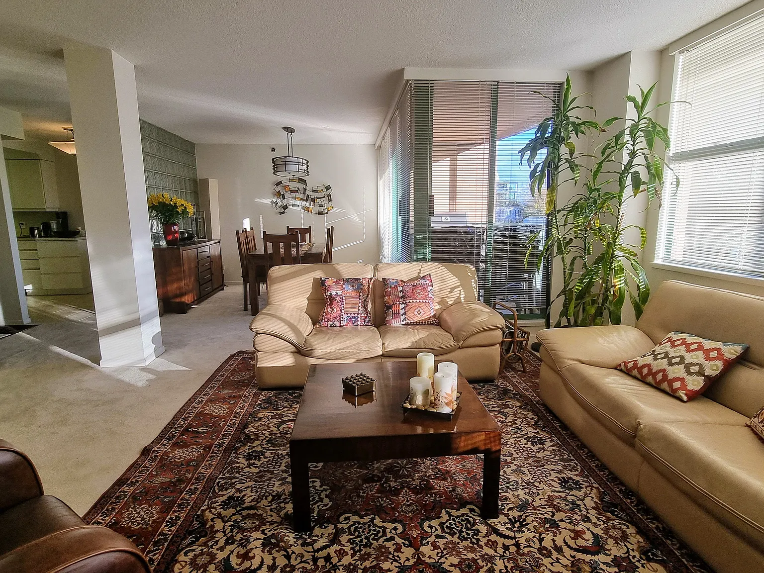 2 bed, 1600 sqft, $3,500 — Photo 2