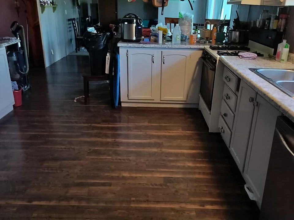 2nd image of 207 N Cory Pl