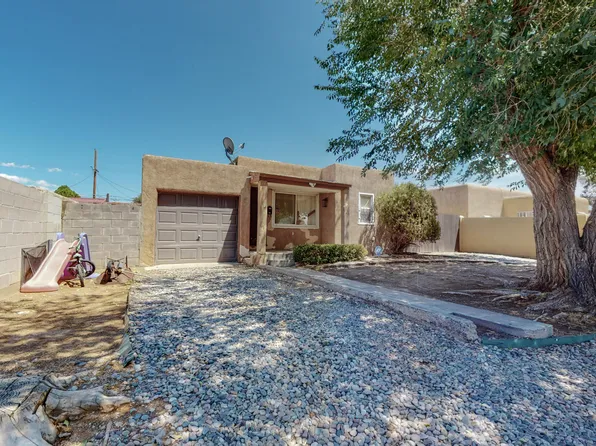 230 Espanola St NE, Albuquerque, NM 87108