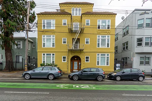 715 40th St #11 Photo 1