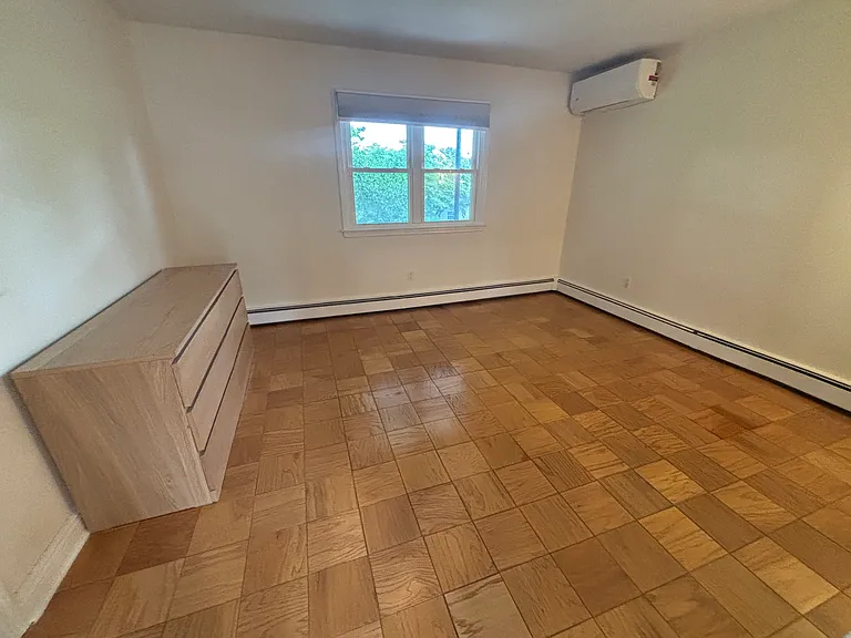 76 Florence St #1 — Photo 6
