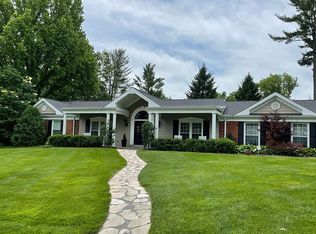 9868 Northbridge Rd, Saint Louis, MO 63124