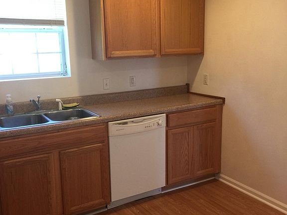 5th image of 1726 Quail Ln