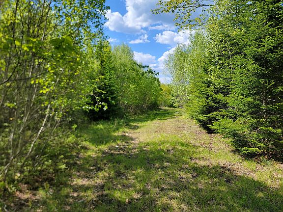 5th image of 00 W Appleton Road