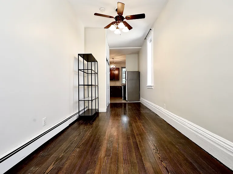 38 W Hamilton Pl #4R — Photo 6