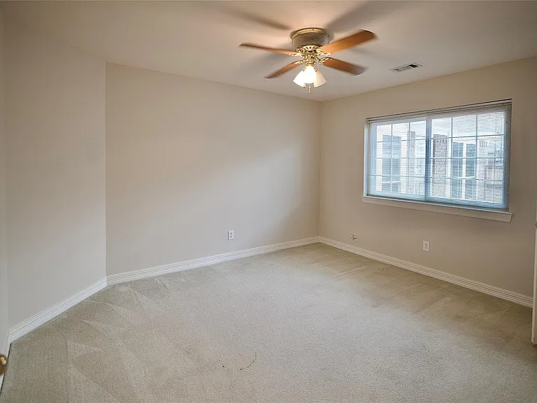 1839 Lake Winds Dr — Photo 27