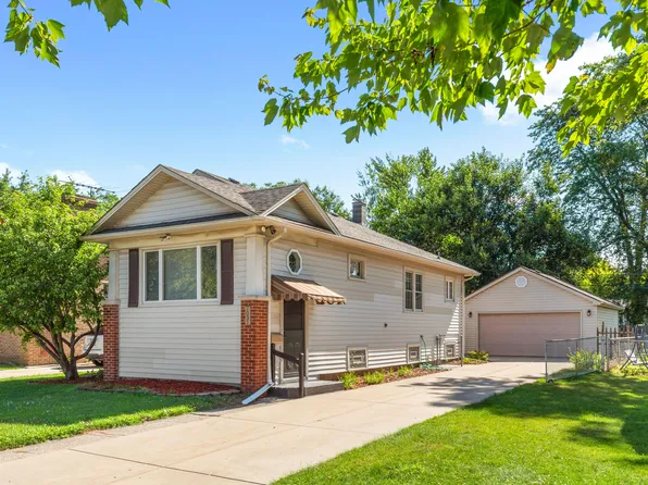7031 Maplewood Ave, Hammond, IN 46324