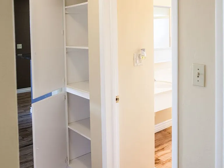 Grossmont Terrace Apartments — Photo 21