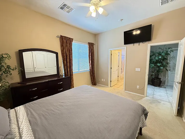 1928 W Spur Dr — Photo 33