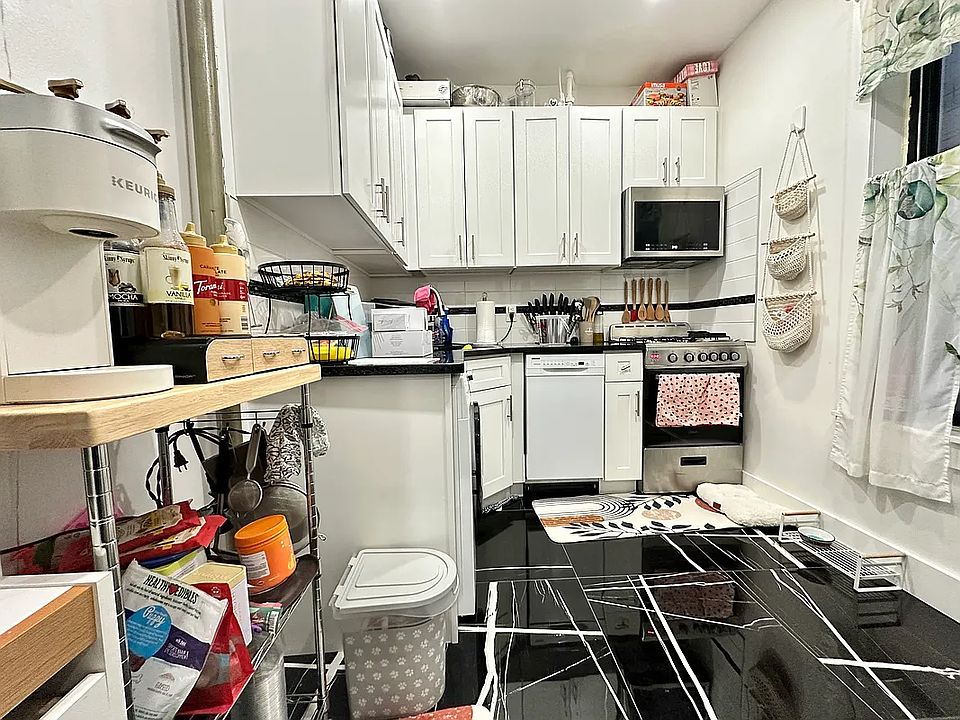 1st image of 507 W 179th St #C