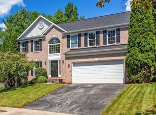 6 Whispering Ct, Owings Mills, MD 21117