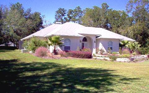 1st image of 903 NW Scenic Lake Dr