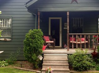 387 9th Ave, East Liverpool, OH 43920