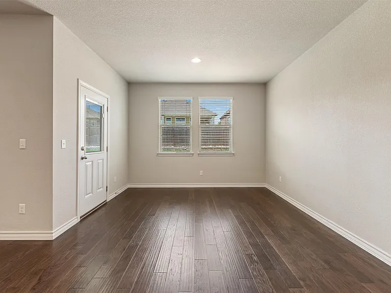 4004 Harbor Point Dr — Photo 19