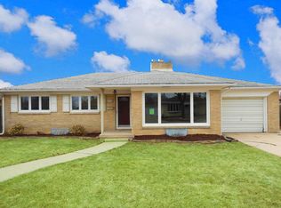 1926 Mars Ave, Racine, WI 53404