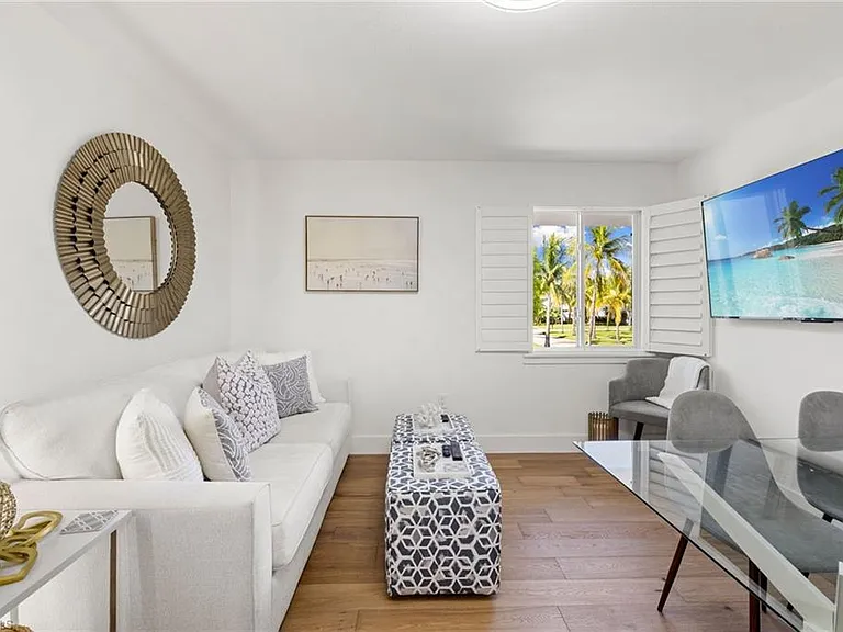 175 5th Ave S #204 — Photo 15
