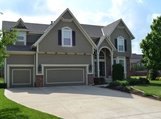 5310 Chouteau St, Shawnee, KS 66226