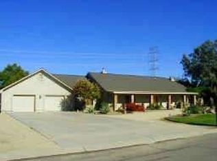 5224 W Saguaro Park Ln, Glendale, AZ 85310