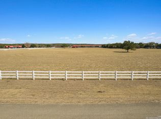 28459 Countryside Dr, New Braunfels, TX 78132
