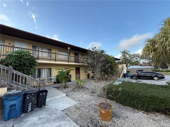 10632 Woods Cir APT 6, Bonita Springs, FL 34135
