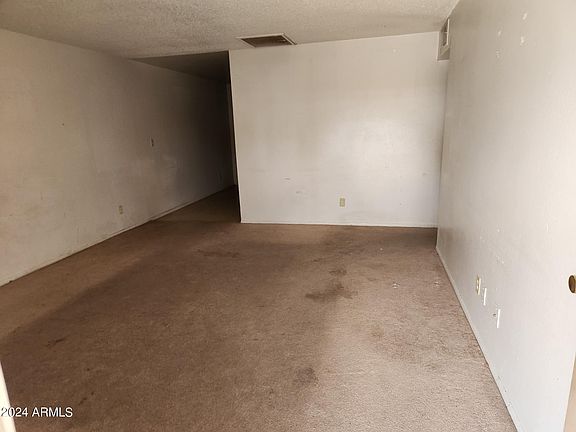 3rd image of 8431 N 39TH Avenue