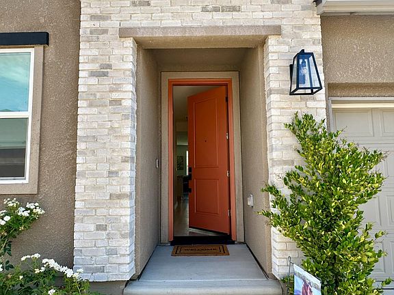 5th image of 697 Grace Way