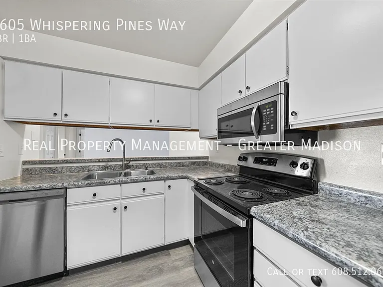 1605 Whispering Pines Way — Photo 5